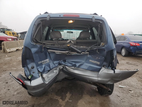 2001 Mazda Tribute LX with VIN 4F2YU09101KM22133, listed as a Copart auction lot 84488134 with 212,157 mi miles and Salvage Title. Bid and sale history available at carsss.com. Image 6.