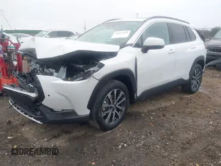 2023 Toyota Corolla Cross XLE с VIN 7MUDAAAG5PV062216, выставлен на аукционе IAAI как лот 40851564 с пробегом 21 120 миль миль и . История ставок и продаж доступна на DreamBid. Изображение 19.