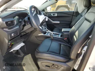 2022 Ford Explorer XLT with VIN 1FMSK8DH0NGB64957, listed as a Copart auction lot 54223705 with 18,467 mi miles and Salvage Title. Bid and sale history available at DreamBid. Image 7.