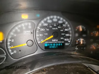 2000 GMC Yukon XL SLT with VIN 1GKFK16T2YJ165375, listed as a Copart auction lot 43851165 with 189,857 mi miles and Clean Title. Bid and sale history available at carsss.com. Image 9.