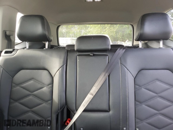 2025 Volkswagen Atlas SE with VIN 1V2WR2CA0SC505701, listed as a Copart auction lot 58421425 with 16,211 mi miles and Clean title. Bid and sale history available at DreamBid. Image 10.