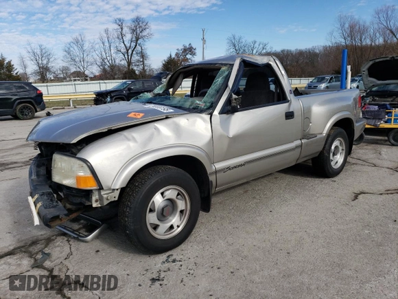 1998 GMC Sonoma z VIN 1GTCS1446W8541476, wystawiony jako Copart lot #89066195 z przebiegiem 177 126 mil mil oraz Nie do naprawy. Historia ofert i sprzedaży dostępna na DreamBid. Obrazek 1.