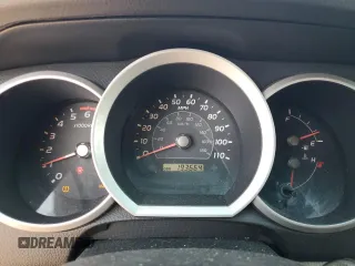 2008 Toyota 4Runner SR5 with VIN JTEZU14R08K004250, listed as a Copart auction lot 56165615 with 193,664 mi miles and Clean title. Bid and sale history available at DreamBid. Image 9.