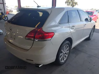 2010 Toyota Venza z VIN 4T3ZA3BB6AU028385, wystawiony jako IAAI lot #42463896 z przebiegiem 130 174 mil mil oraz . Historia ofert i sprzedaży dostępna na DreamBid. Obrazek 4.