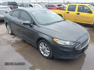 2020 Ford Fusion SE with VIN 3FA6P0HD2LR188589, listed as a IAAI auction lot 41894122 with 96,238 mi miles. Bid and sale history available at carsss.com. Image 1.