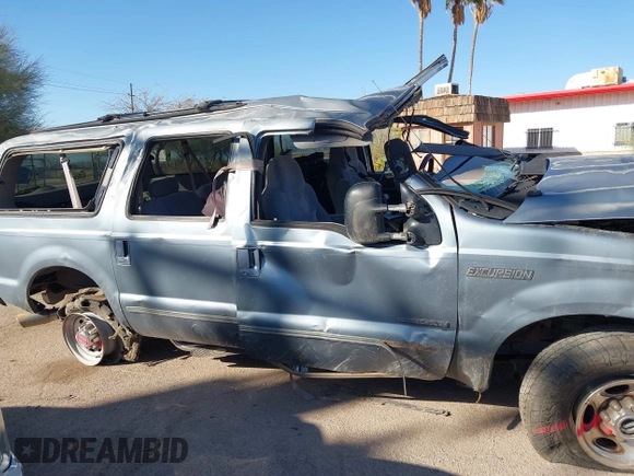 2000 Ford Excursion XLT с VIN 1FMSU41F6YED19436, выставлен на аукционе IAAI как лот 41787604 с пробегом 257 251 миль миль и . История ставок и продаж доступна на DreamBid. Изображение 13.