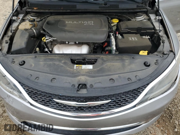 2015 Chrysler 200 Limited z VIN 1C3CCCAB8FN632007, wystawiony jako Copart lot #59488365 z przebiegiem 136 788 mil mil oraz Szkoda całkowita • Salvage title. Historia ofert i sprzedaży dostępna na DreamBid. Obrazek 11.