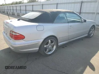2002 Mercedes-Benz CLK 320/430 with VIN WDBLK70G42T105640, listed as a Copart auction lot 74381504 with 147,858 mi miles and Salvage Title. Bid and sale history available at DreamBid. Image 3.