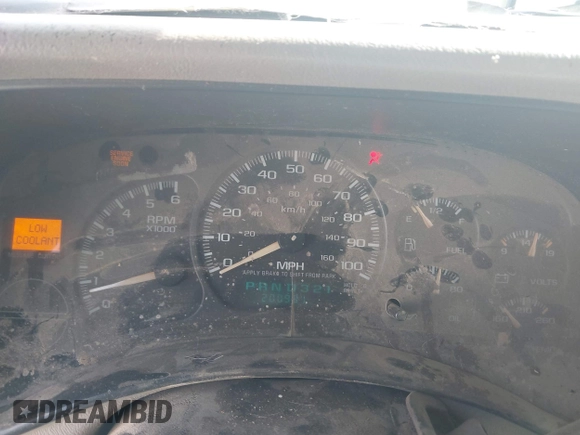 2002 Chevrolet Tahoe Z71 with VIN 1GNEK13Z92R278787, listed as a IAAI auction lot 41846808 with 200,981 mi miles. Bid and sale history available at carsss.com. Image 7.