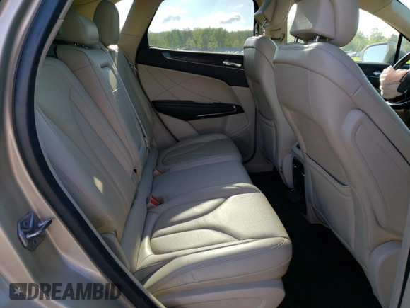 2017 Lincoln MKC Reserve with VIN 5LMCJ3D97HUL07392, listed as a Copart auction lot 56491945 with 41,721 mi miles and Salvage title. Bid and sale history available at DreamBid. Image 11.