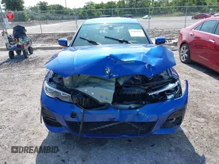2020 BMW 3 Series 330i with VIN 3MW5R1J09L8B25490, listed as a IAAI auction lot 42404186 with 82,050 mi miles and . Bid and sale history available at DreamBid. Image 12.