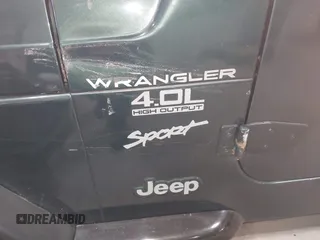2000 Jeep Wrangler Sport with VIN 1J4FA49S2YP712526, listed as a IAAI auction lot 42151725 with 99,416 mi miles. Bid and sale history available at carsss.com. Image 13.