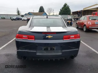 2014 Chevrolet Camaro LT z VIN 2G1FB1E3XE9265155, wystawiony jako IAAI lot #41227609 z przebiegiem 104 786 mil mil oraz . Historia ofert i sprzedaży dostępna na DreamBid. Obrazek 17.