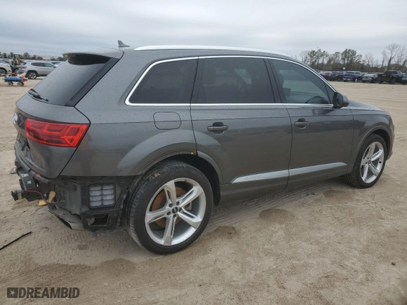 2019 Audi Q7 Prestige with VIN WA1VAAF70KD020476, listed as a Copart auction lot 45999365 with 100,509 mi miles and Salvage Title. Bid and sale history available at carsss.com. Image 3.