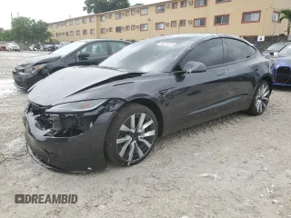 2025 Tesla Model 3 Long Range with VIN 5YJ3E1EA9SF999034, listed as a Copart auction lot 58871575 with 261 mi miles and Salvage title. Bid and sale history available at DreamBid. Image 1.