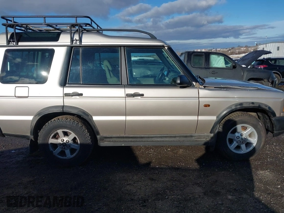 2003 Land Rover Discovery with VIN SALTL164X3A811039, listed as a IAAI auction lot 41142227 with Not Provided miles and . Bid and sale history available at DreamBid. Image 13.