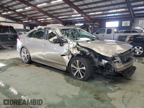 2016 Subaru Legacy Limited with VIN 4S3BNAN60G3055375, listed as a Copart auction lot 88987915 with 123,676 mi miles and Clean title. Bid and sale history available at DreamBid. Image 4.