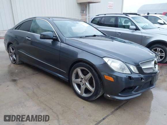 2010 Mercedes-Benz E 550 with VIN WDDKJ7CB9AF037399, listed as a IAAI auction lot 42108170 with 177,557 mi miles and . Bid and sale history available at DreamBid. Image 1.