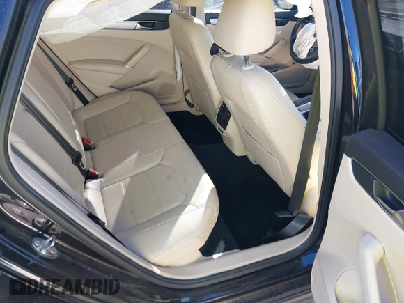 2019 Volkswagen Passat 2.0T Wolfsburg Edition with VIN 1VWLA7A32KC012841, listed as a IAAI auction lot 41539683 with 75,897 mi miles. Bid and sale history available at carsss.com. Image 8.