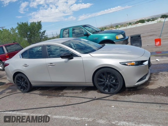 2024 Mazda 3 S Select Sport with VIN 3MZBPABMXRM427929, listed as a IAAI auction lot 42593321 with 20,378 mi miles and . Bid and sale history available at DreamBid. Image 13.