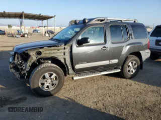 2010 Nissan Xterra SE z VIN 5N1AN0NWXAC517109, wystawiony jako Copart lot #43443135 z przebiegiem 136 976 mil mil oraz Szkoda całkowita • Salvage title. Historia ofert i sprzedaży dostępna na DreamBid. Obrazek 1.