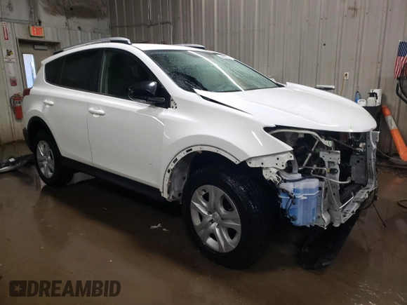 2015 Toyota RAV4 LE with VIN JTMBFREV8FJ041575, listed as a Copart auction lot 44624065 with 60,795 mi miles and Salvage Title. Bid and sale history available at carsss.com. Image 4.