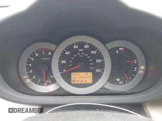2006 Toyota RAV4 с VIN JTMZD33V866020099, выставлен на аукционе IAAI как лот 42528510 с пробегом 145 239 миль миль и . История ставок и продаж доступна на DreamBid. Изображение 7.