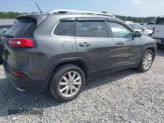 2015 Jeep Cherokee Limited with VIN 1C4PJLDS9FW516548, listed as a IAAI auction lot 42108725 with 122,190 mi miles and . Bid and sale history available at DreamBid. Image 4.