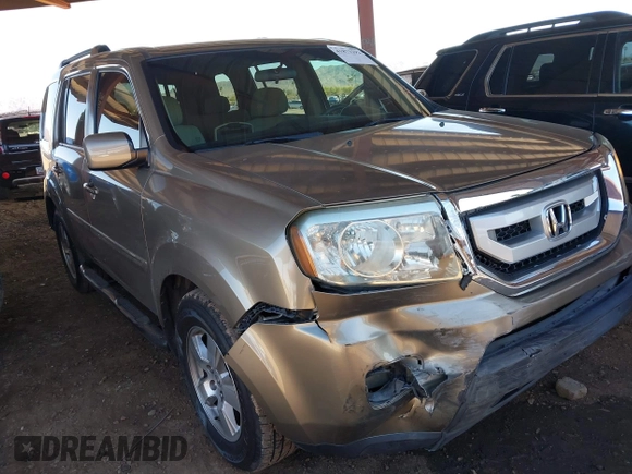 2011 Honda Pilot EX with VIN 5FNYF3H4XBB028225, listed as a IAAI auction lot 41873192 with 155,556 mi miles and . Bid and sale history available at carsss.com. Image 6.