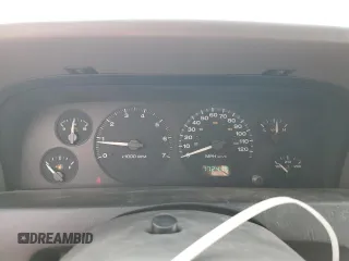 2004 Jeep Grand Cherokee Laredo z VIN 1J4GX48N54C333603, wystawiony jako Copart lot #42620514 z przebiegiem 172 410 mil mil oraz Nie do naprawy • Non repairable. Historia ofert i sprzedaży dostępna na DreamBid. Obrazek 9.