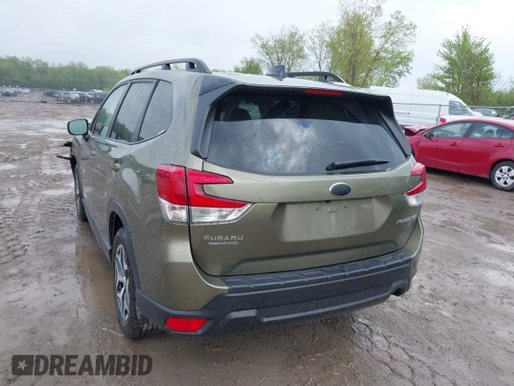 2024 Subaru Forester Premium z VIN JF2SKADC2RH503185, wystawiony jako IAAI lot #42178360 z przebiegiem 23 250 mil mil oraz . Historia ofert i sprzedaży dostępna na DreamBid. Obrazek 3.