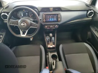 2025 Nissan Versa SV с VIN 3N1CN8EV4SL846853, выставлен на аукционе Copart как лот 55764025 с пробегом 1 815 миль миль и Чистый • Clean title. История ставок и продаж доступна на DreamBid. Изображение 8.