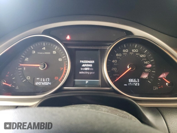 2012 Audi Q7 3.0T Premium Plus with VIN WA1LGAFEXCD006204, listed as a Copart auction lot 83435694 with 171,723 mi miles and Salvage Title. Bid and sale history available at carsss.com. Image 9.