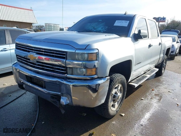 2015 Chevrolet Silverado 2500HD LT with VIN 1GC1KVE83FF142889, listed as a IAAI auction lot 41094759 with 1 mi miles. Bid and sale history available at carsss.com. Image 2.