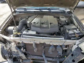 2004 Toyota 4Runner SR5 with VIN JTEBU14R840036080, listed as a Copart auction lot 54222915 with 216,455 mi miles and Salvage title. Bid and sale history available at DreamBid. Image 12.