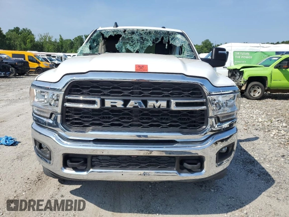 2024 Ram 2500 Tradesman with VIN 3C6UR5HJ5RG124704, listed as a Copart auction lot 59898785 with Not provided miles and Clean title. Bid and sale history available at DreamBid. Image 5.