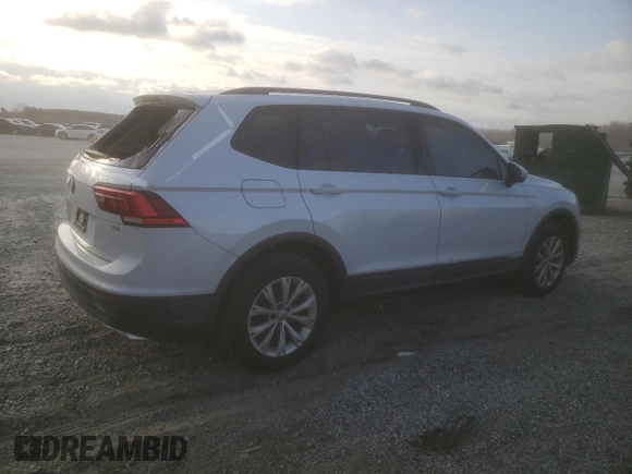 2018 Volkswagen Tiguan S with VIN 3VV1B7AX5JM095111, listed as a Copart auction lot 49088375 with 58,042 mi miles and Salvage title. Bid and sale history available at DreamBid. Image 3.