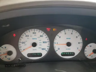 2002 Dodge Caravan eL z VIN 2B4GP34352R746336, wystawiony jako Copart lot #53795125 z przebiegiem 196 704 mil mil oraz Szkody całkowita. Historia ofert i sprzedaży dostępna na DreamBid. Obrazek 8.