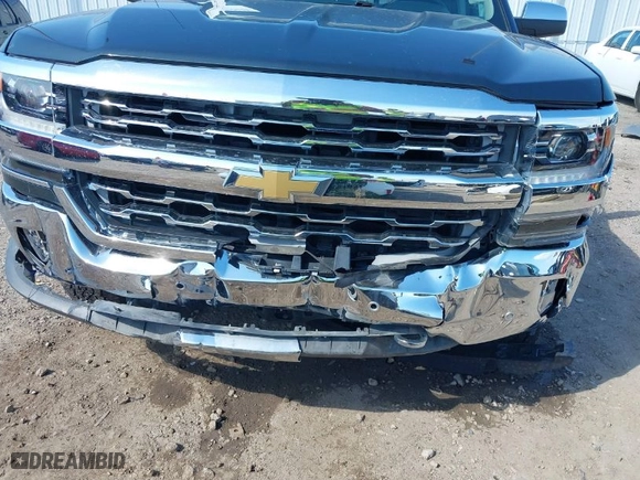 2017 Chevrolet Silverado 1500 LTZ with VIN 1GCVKSEJ6HZ166303, listed as a IAAI auction lot 41755022 with 79,973 mi miles. Bid and sale history available at carsss.com. Image 6.