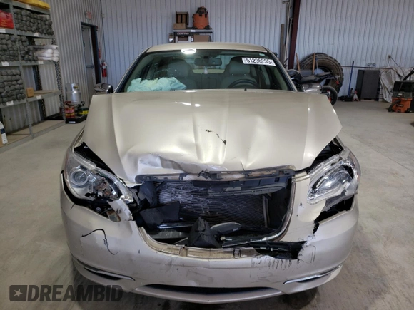 2014 Chrysler 200 Limited with VIN 1C3CCBCG9EN192753, listed as a Copart auction lot 51296235 with 97,985 mi miles and Salvage Title. Bid and sale history available at carsss.com. Image 5.
