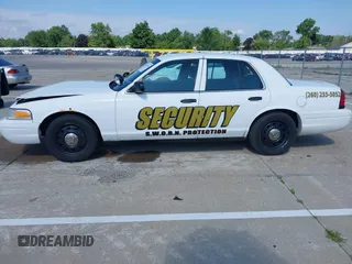2009 Ford Police Interceptor with VIN 2FAHP71V99X141896, listed as a IAAI auction lot 39829556 with Not provided miles and . Bid and sale history available at DreamBid. Image 15.