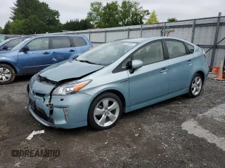 2015 Toyota Prius Four z VIN JTDKN3DU3F1876900, wystawiony jako Copart lot #58569335 z przebiegiem Nie podano mil oraz Szkoda całkowita • Salvage title. Historia ofert i sprzedaży dostępna na DreamBid. Obrazek 1.