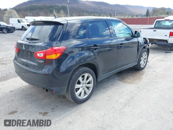 2015 Mitsubishi Outlander Sport ES with VIN 4A4AP3AU4FE051458, listed as a IAAI auction lot 41978073 with 145,305 mi miles. Bid and sale history available at carsss.com. Image 4.
