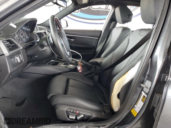 2018 BMW 3 Series 330i with VIN WBA8B9C52JEE83407, listed as a Copart auction lot 60325895 with 68,118 mi miles and Salvage title. Bid and sale history available at DreamBid. Image 7.