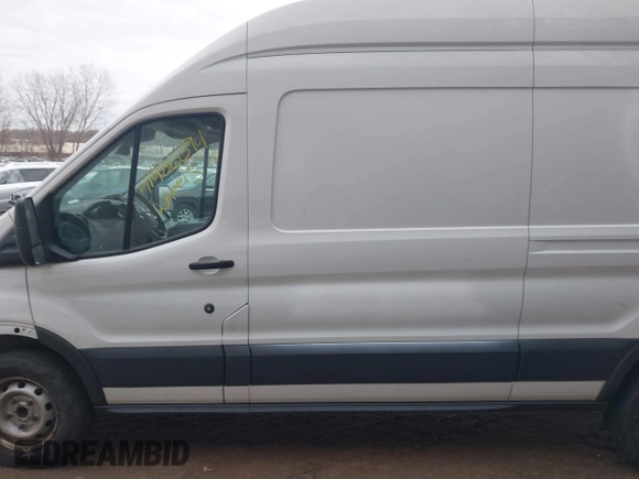 2015 Ford Transit Cargo with VIN 1FTNR2XG6FKB09053, listed as a IAAI auction lot 41486394 with 175,265 mi miles and . Bid and sale history available at DreamBid. Image 14.