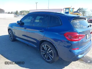 2021 BMW X3 M z VIN 5YMTS0C06M9F45134, wystawiony jako IAAI lot #41867376 z przebiegiem 35 237 mil mil oraz . Historia ofert i sprzedaży dostępna na DreamBid. Obrazek 3.