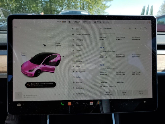 2018 Tesla Model 3 Long Range Battery z VIN 5YJ3E1EB1JF119368, wystawiony jako Copart lot #54059834 z przebiegiem 49 216 mil mil oraz Szkody całkowita. Historia ofert i sprzedaży dostępna na DreamBid. Obrazek 9.