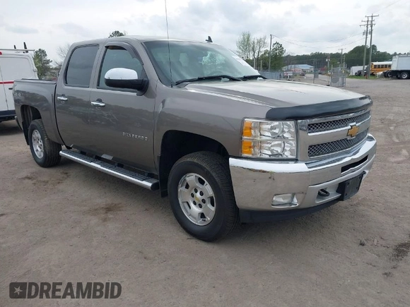 2013 Chevrolet Silverado 1500 LT with VIN 3GCPKSE74DG332907, listed as a IAAI auction lot 41951755 with 214,211 mi miles. Bid and sale history available at carsss.com. Image 1.
