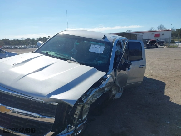 2018 Chevrolet Silverado 1500 LT with VIN 1GCVKREH5JZ299310, listed as a IAAI auction lot 41561453 with 1 mi miles. Bid and sale history available at carsss.com. Image 6.