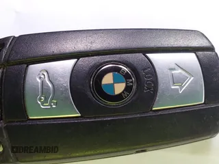 2011 BMW 3 Series 328i xDrive z VIN WBAPK5C56BA656503, wystawiony jako IAAI lot #42512351 z przebiegiem Nie podano mil oraz . Historia ofert i sprzedaży dostępna na DreamBid. Obrazek 11.